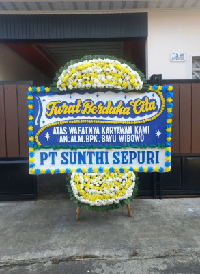 Papan Bunga Duka di Bukit Harapan