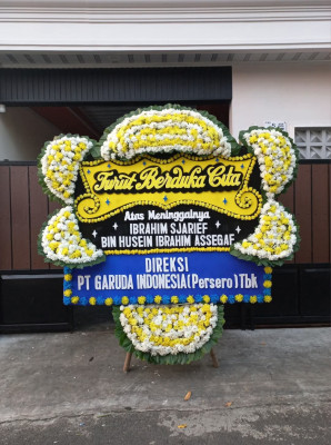 Papan Bunga Duka di Bukit Harapan