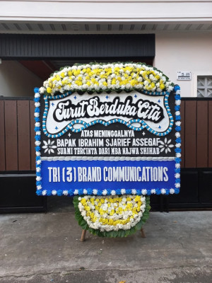 Papan Bunga Duka di Bukit Harapan